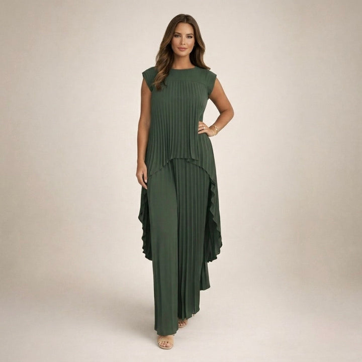 Sophie | Chic Pleated Set